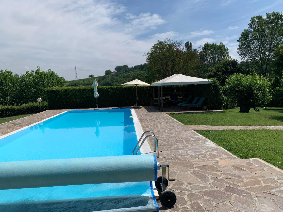 Apart-Agriturismo "La Colomba" นิซซา มอนแฟร์ราโต ภายนอก รูปภาพ