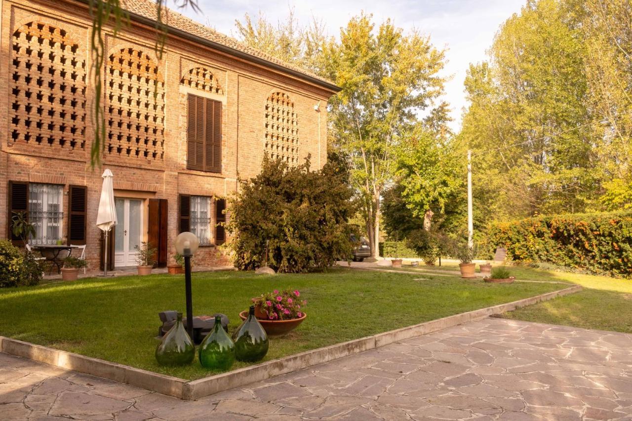 Apart-Agriturismo "La Colomba" นิซซา มอนแฟร์ราโต ภายนอก รูปภาพ